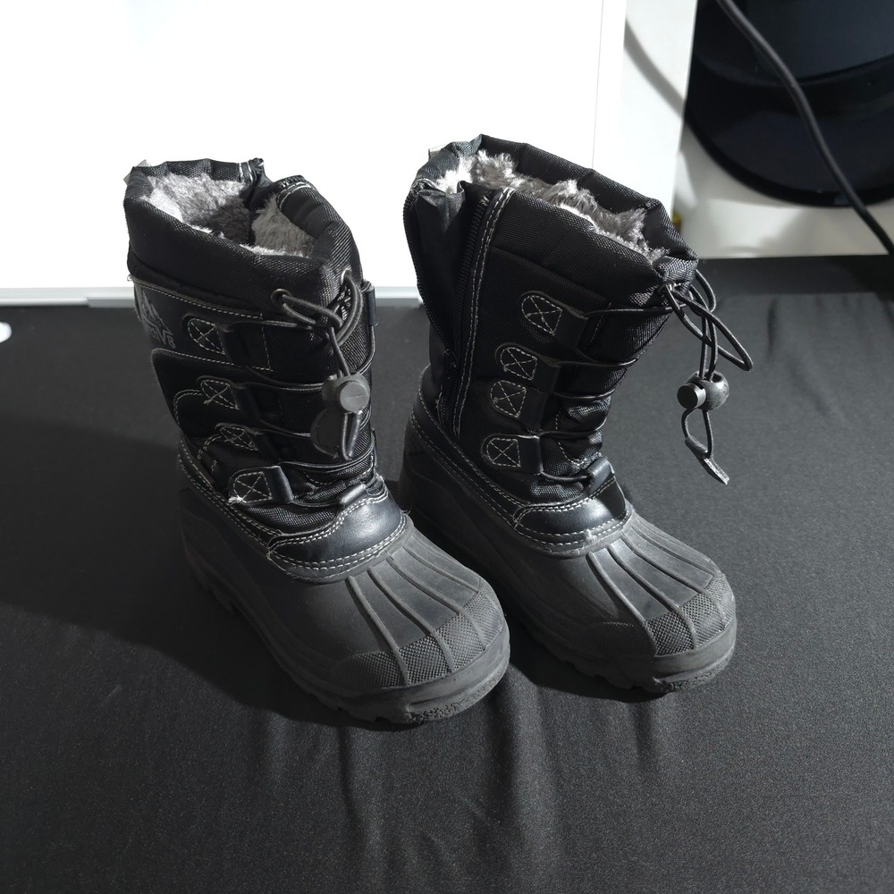 Arctiv8 Waterproof Snow Boots Kids Sz 10 Black Winter Thinsulate Insulated Work